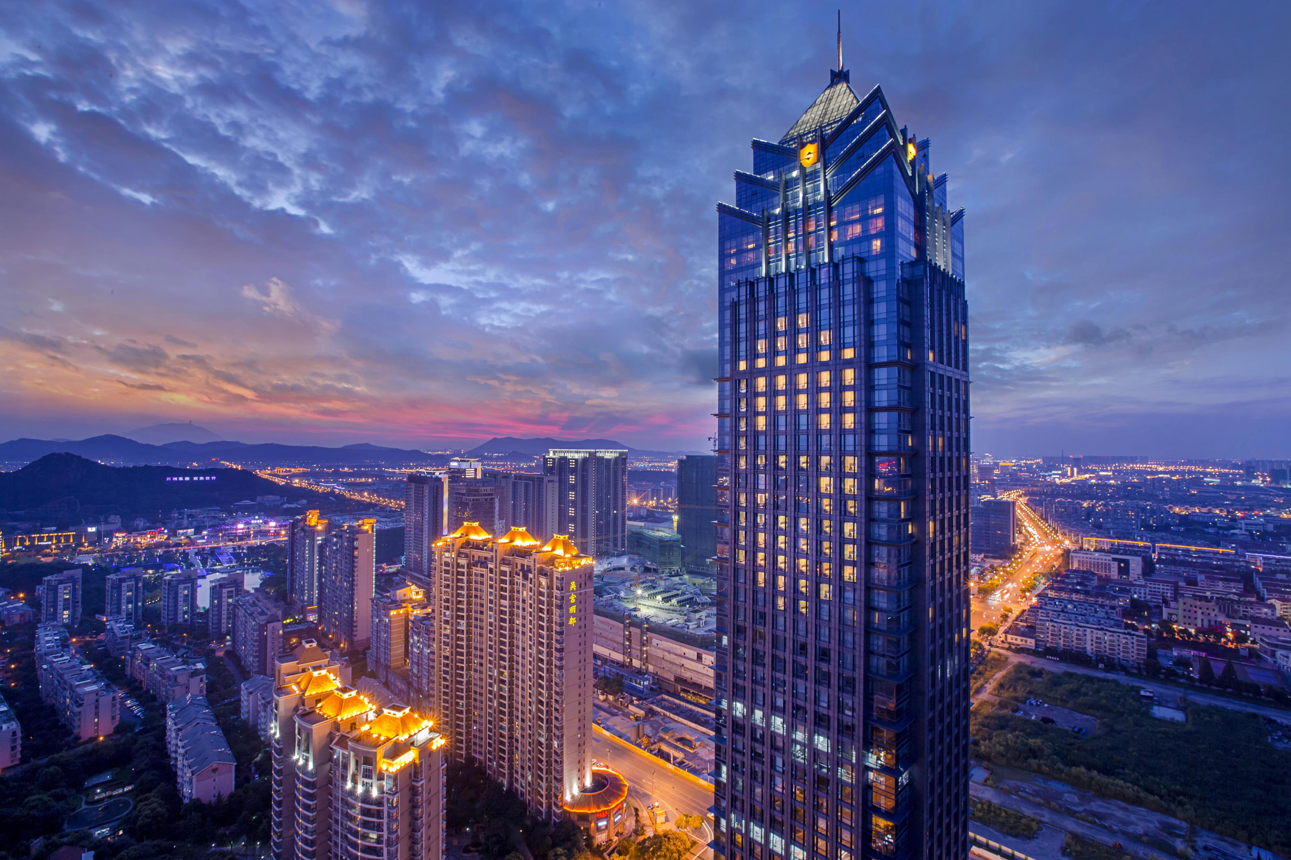 苏州香格里拉大酒店 一站式公司年会套餐，专业摄影定格高光时刻